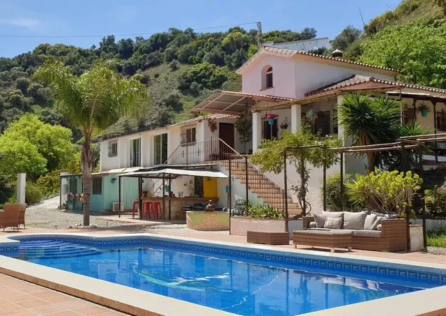 Finca Pereila - Vegan Guesthouse