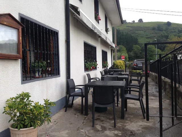 Santuaran Jatetxea. Bar Restaurant