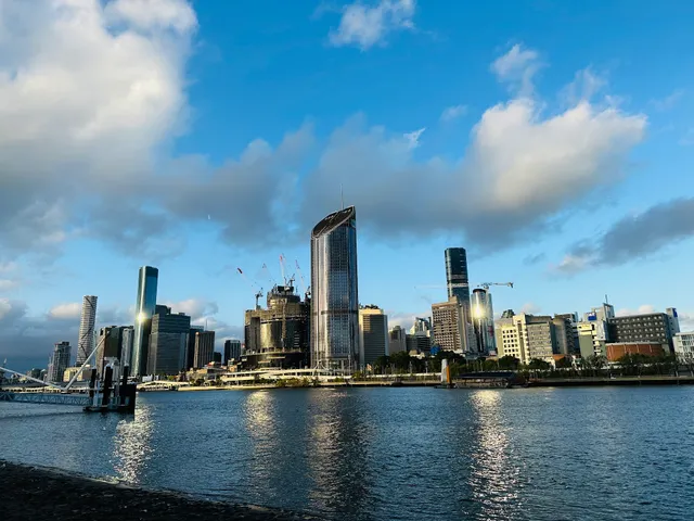 River Quay Green South Bank