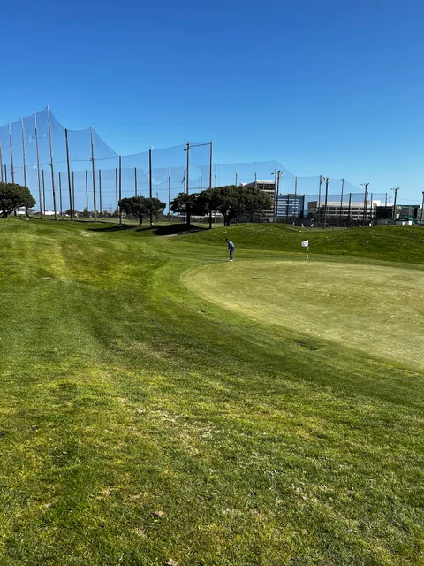Mariners Point Golf Center
