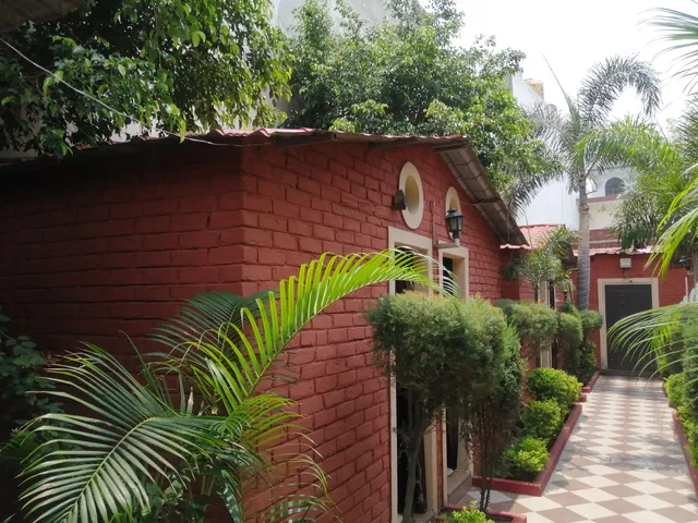 The Royal Hut Restaurant