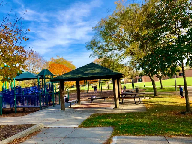 Richard E Johns Park