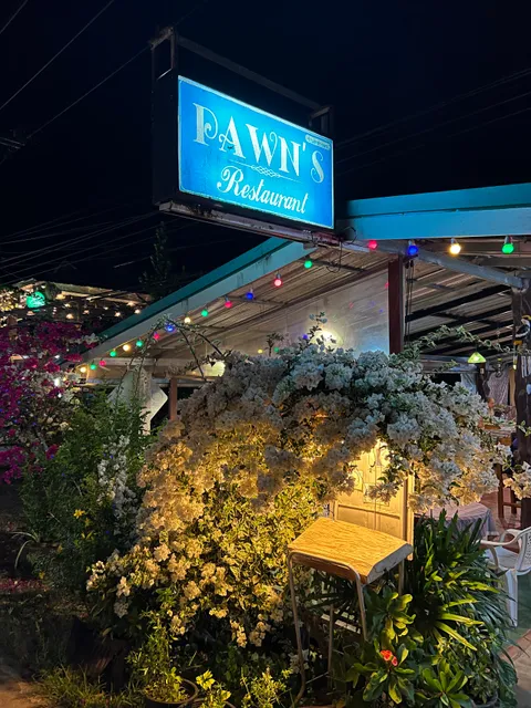 Pawn's Resturant