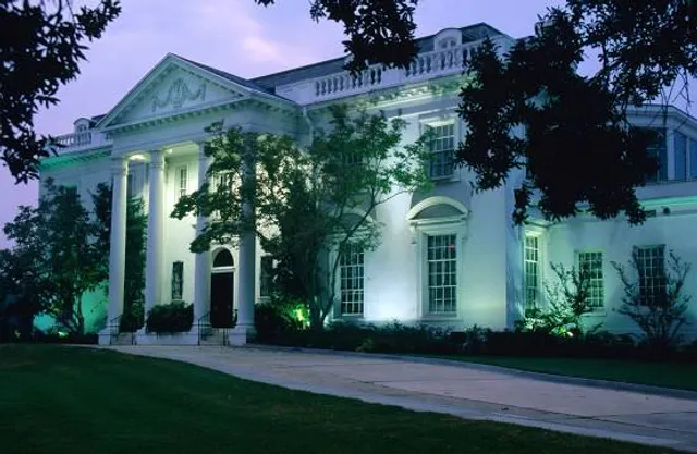 Old Governor's Mansion