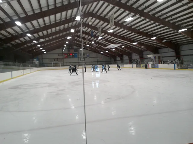 Pop Whalen Ice & Arts Center