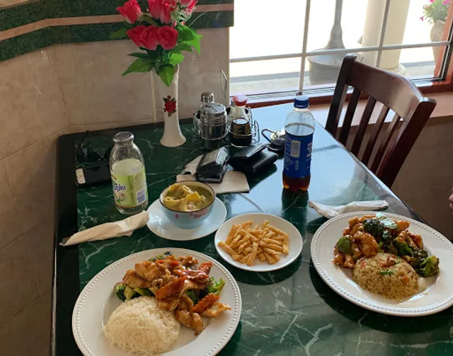 Great Wall (900 Cavalry Rd)