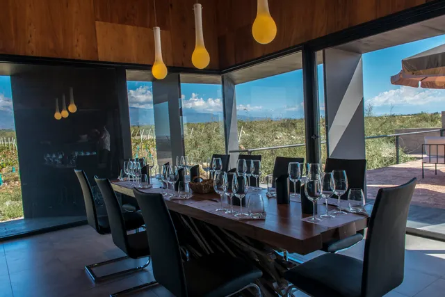 Bodega Corazón Del Sol