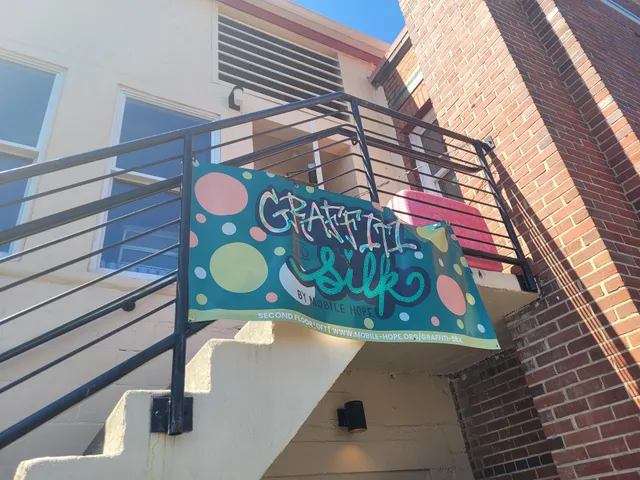 Graffiti & Silk by Mobile Hope