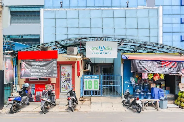 OYO 2840 Arcadia Residence Near Stasiun Mangga Besar Near Wihara Avalokitesvara