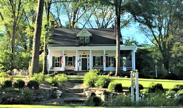 Caldwell House Bed and Breakfast