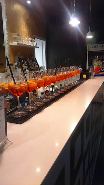 Eclipse Live cocktail bar