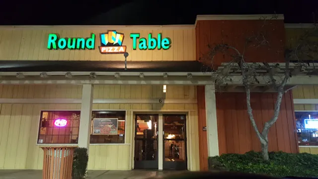 Round Table Pizza