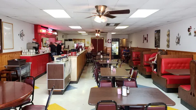 Main Streets Country Corner Cafe