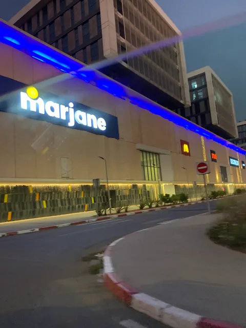 Marjane Marina