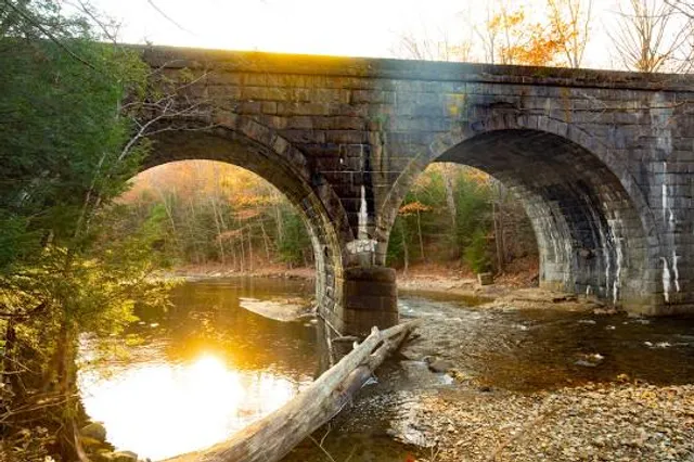 Keystone Arch Bridges