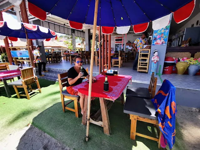 Coconut Garden, Kamala Beach