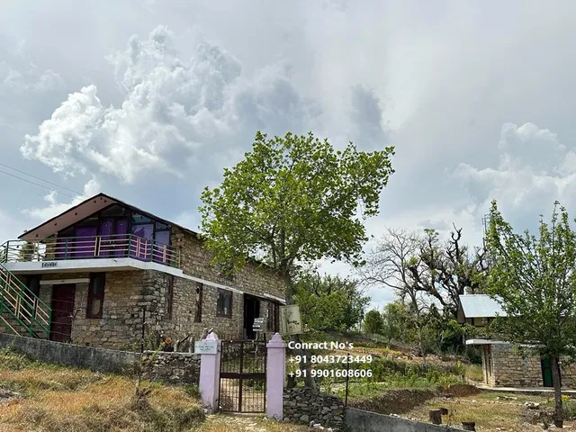 The Silver Oak Place