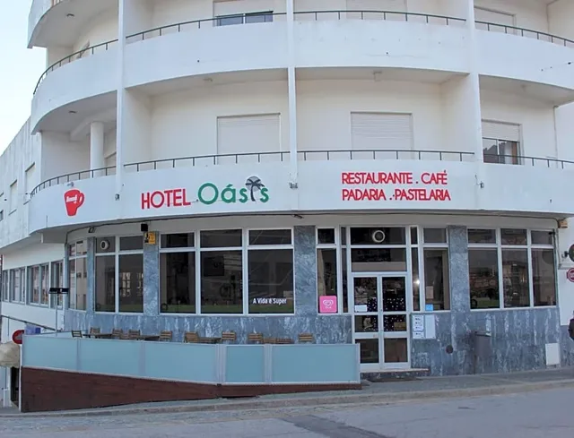 Hotel Oasis