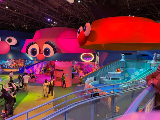 Elmo’s Imagination Playland