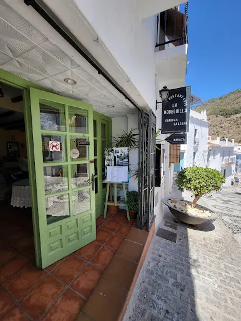 Rest. La Bodeguilla
