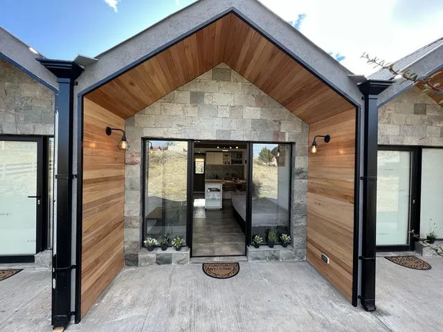 El Filo, Aparts de montaña.