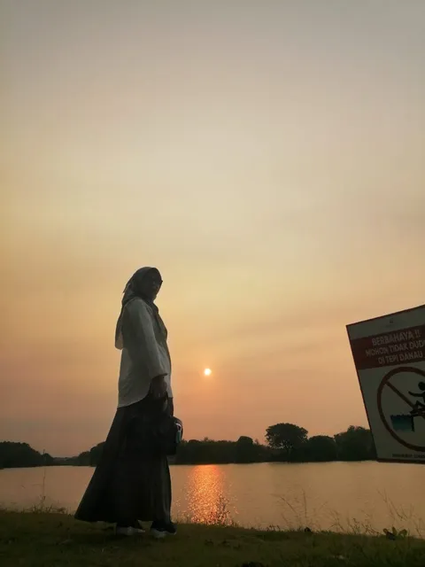 Perahu wisata citra 8