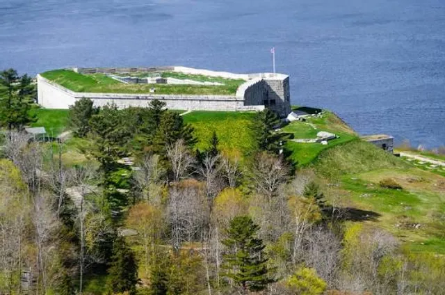 Fort Knox and Penobscot Narrows Observatory
