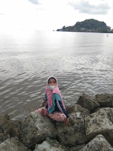 Pantai Sinam
