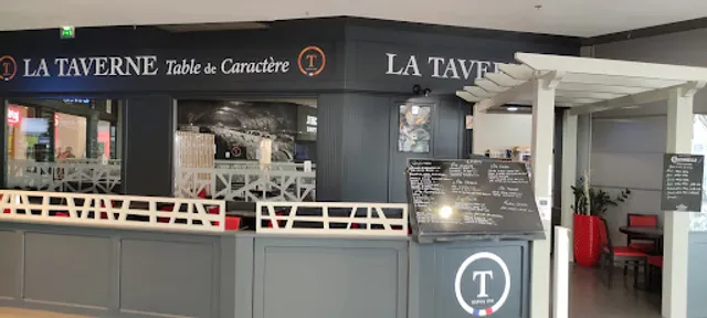 La Taverne - Table de caractère - Ibos