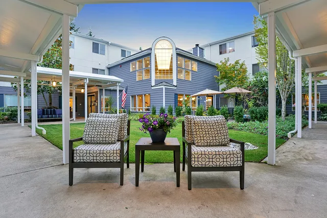 Mountlake Terrace Plaza