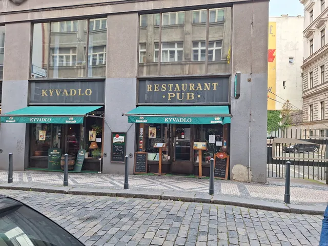 Kyvadlo - Restaurant - Pub