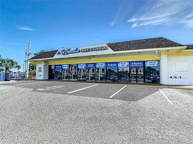 La Familia Pawn and Jewelry