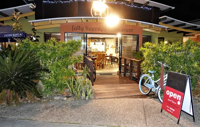 Happy Chappy Restaurant and Bar