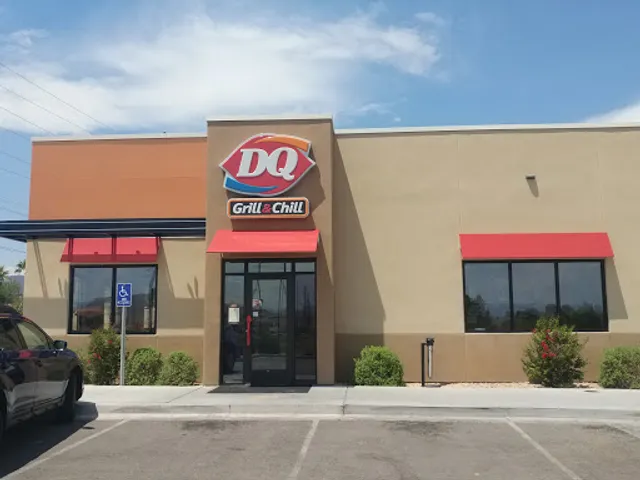 Dairy Queen Grill & Chill