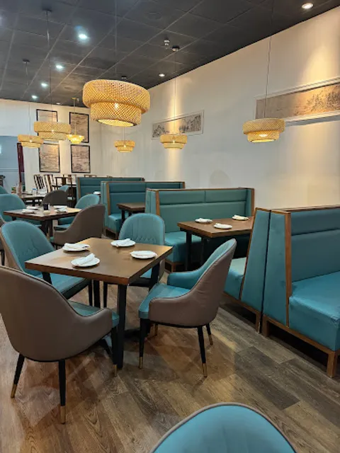 Chef Yan 川府人家