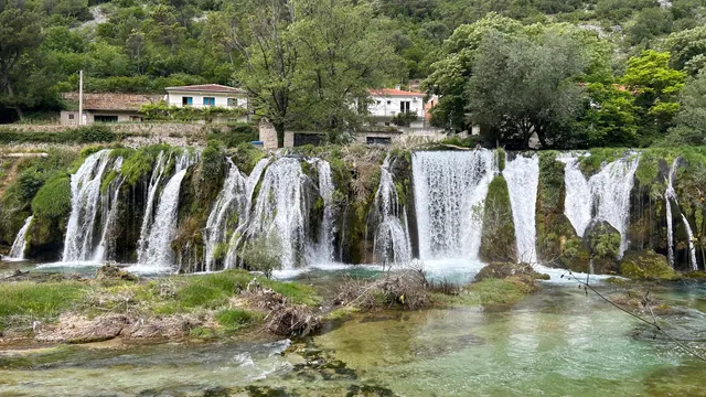 Provalije Waterfall