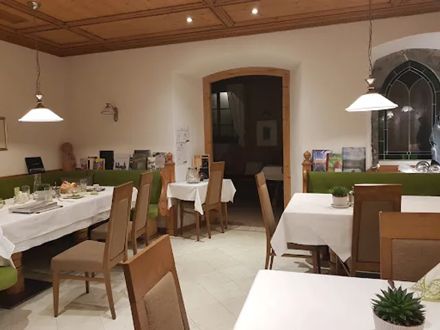 Café Restaurant Grüner