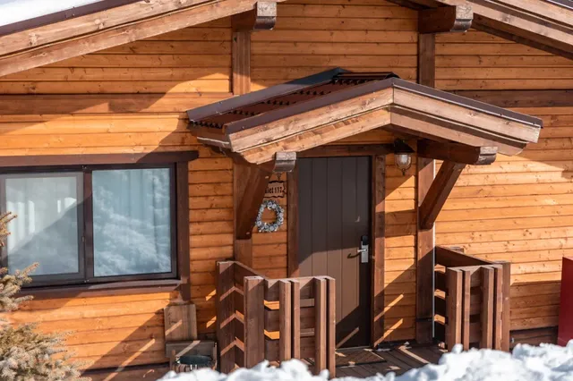 Le chalet by Amirsoy