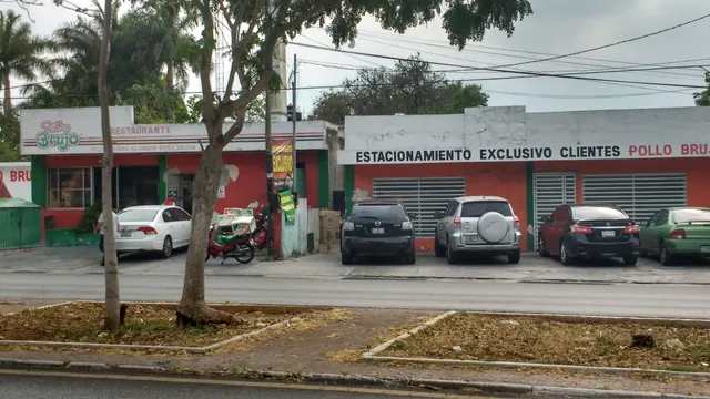 Pollo Brujo Centenario- Restaurante