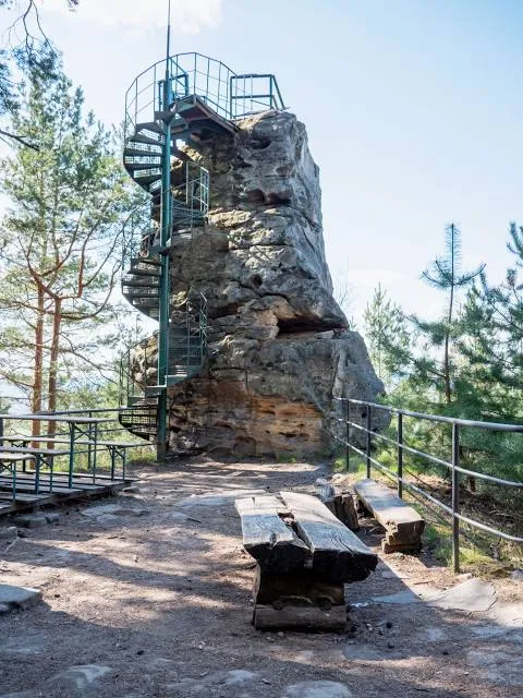 Rock lookout Hlavatice