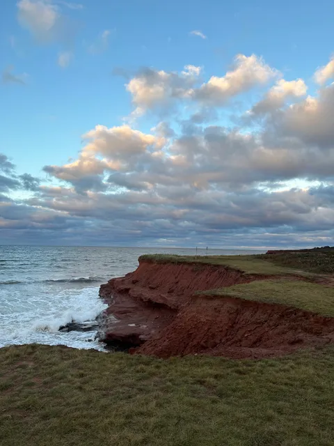 Cavendish Cliffs Parking Lot