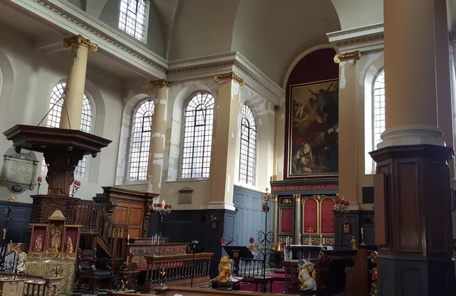 St James Garlickhythe