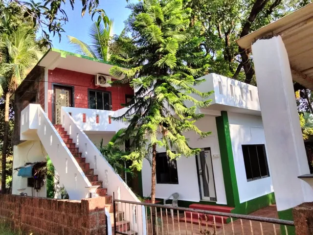 Malvani Pahunchar Resort