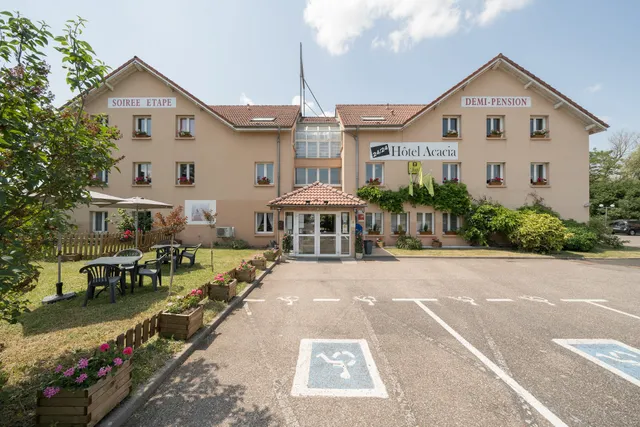 Logis Hôtel Acacia à Luneville - Réservation directe = Meilleur Prix Garanti