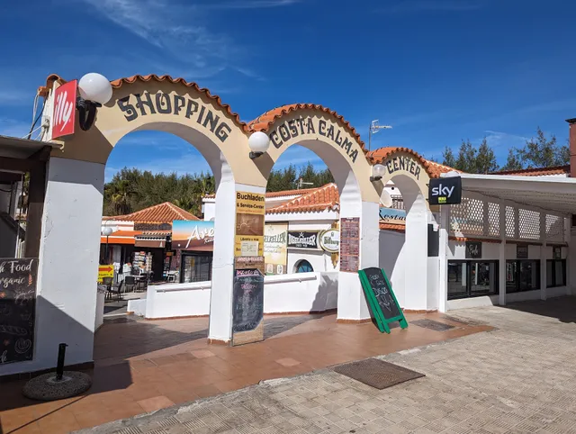 Bahia Calma Shopping Center