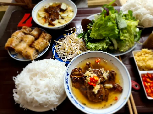 Quán Bún Chả Số 38