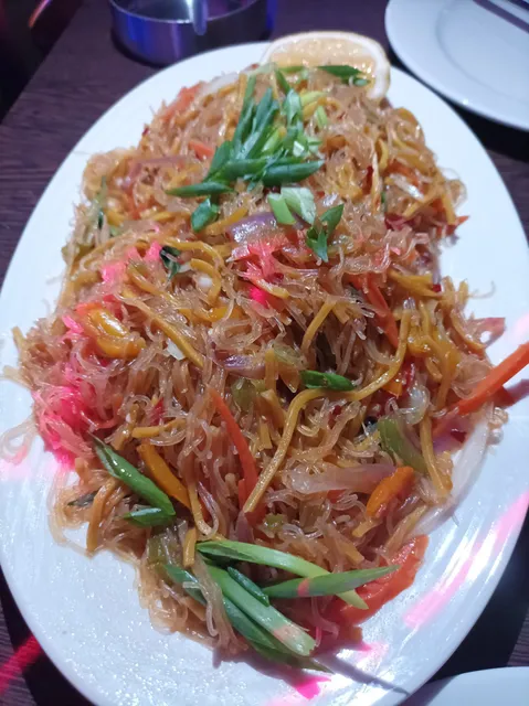 Sing Galing Bar & Restaurant