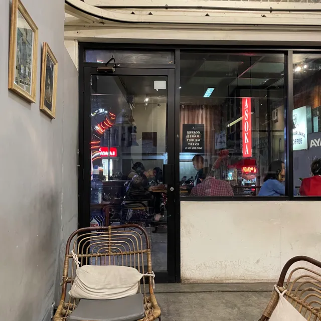 Makmur Jaya Coffee Roasters - Lengkong Besar