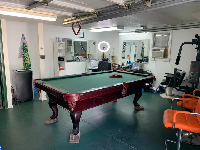 Garage Cutz Barbershop