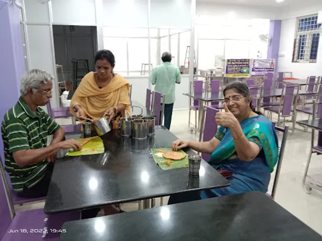 Sri Acharya Bhavan - Hyper Veg Restaurant